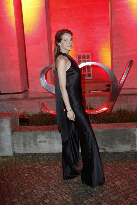Yvonne Catterfeld – 2020 Berlinale Opening Ceremony in Berlin
