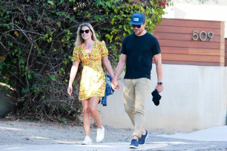 Ali Larter and Hayes MacArthur – Out and about in Malibu