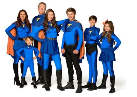 Kira Kosarin as Phoebe Thunderman in The Thundermans - FamousFix.com post