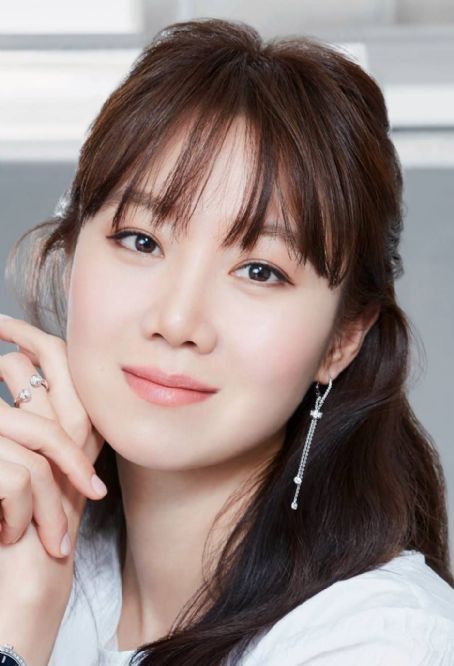 Kong Hyo-jin