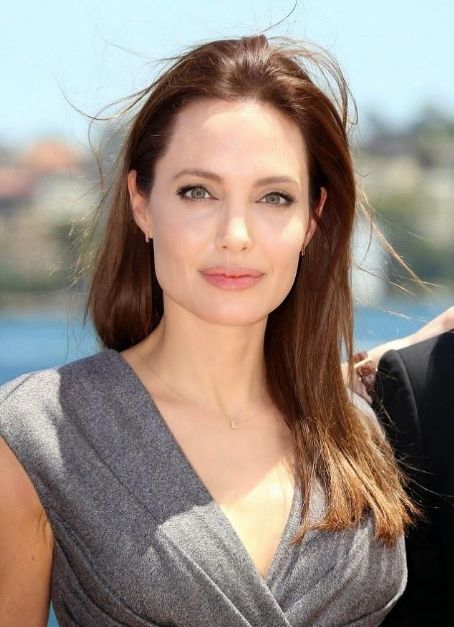 Angelina Jolie - Unbroken