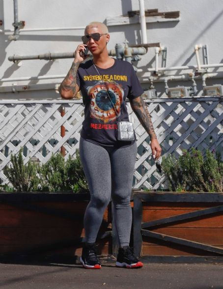 Amber Rose – With Alexander AE Edwards out for lunch in Los Angeles