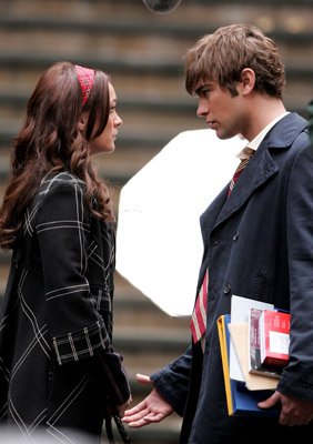 Penn Badgley, Leighton Meester and Chace Crawford on Location for "Gossip Girl"