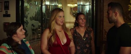 Amy Schumer - I Feel Pretty