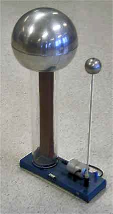 Van de Graaff generator