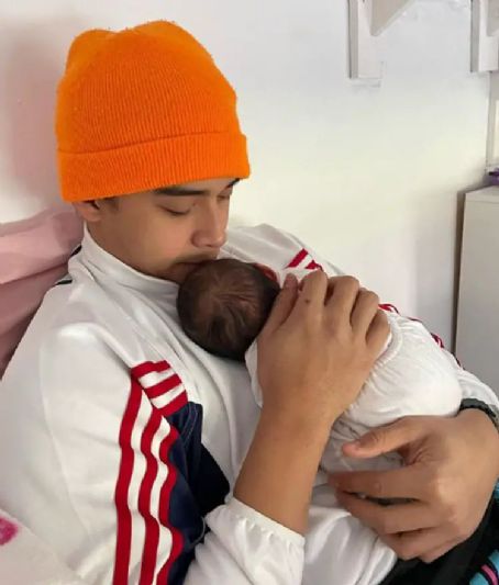 Diego Loyzaga and Alexis Suapengco - Child - Baby