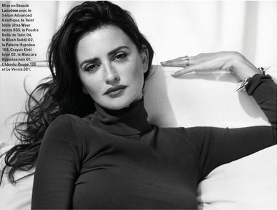 Penélope Cruz - Grazia Magazine Pictorial [France] (21 December 2018)