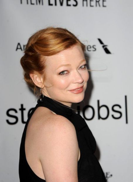 Who is Sarah Snook dating? Sarah Snook boyfriend, husband