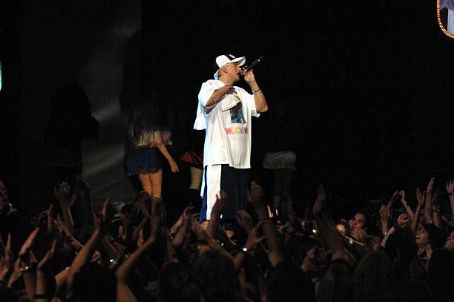 Eminem - The 2005 MTV Movie Awards
