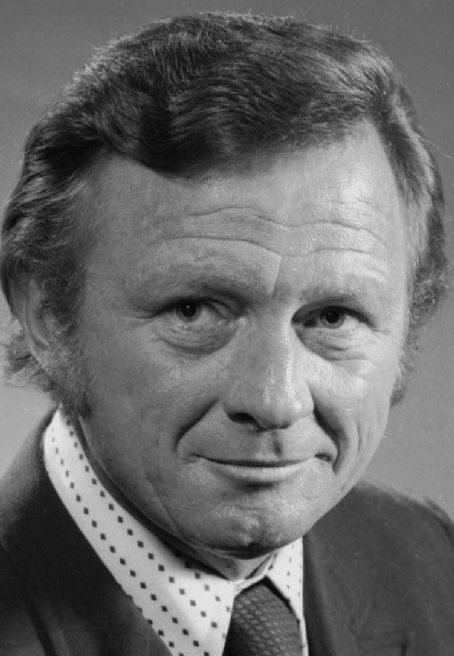 Jerry Magee