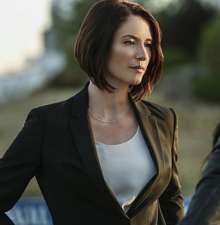 Chyler Leigh - Supergirl