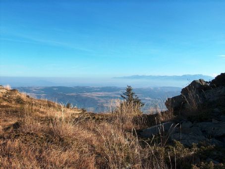 Plana (mountain)