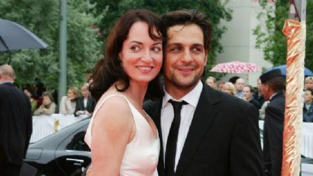 Natalia Wörner and Robert Seeliger - Hookup