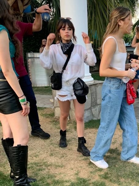 Jenna Ortega – Heads to Coachella Festival Day 3 in Indio