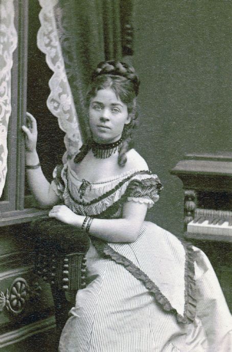 Amalia Riégo