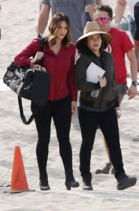 Katharine McPhee – On the set of ‘Scorpion’ in LA