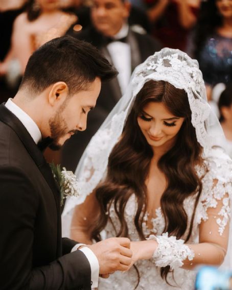 Dayanara Peralta and Jonathan Estrada- Religious Wedding Photos