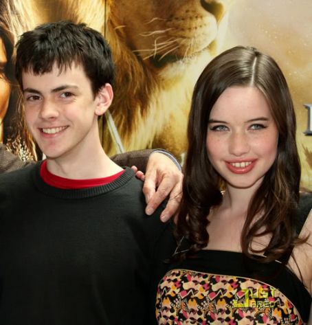 skandar keynes and anna popplewell