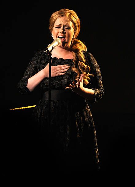 Adele - 2011 MTV Video Music Awards - Show