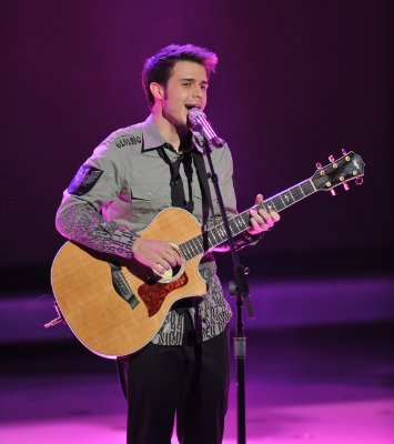"American Idol: The Search for a Superstar" (2002)