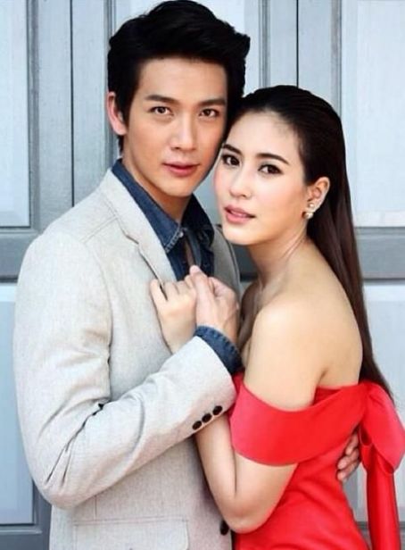 Puttichai Kasetsin and Warattaya Nilkuha - Dating, Gossip, News, Photos