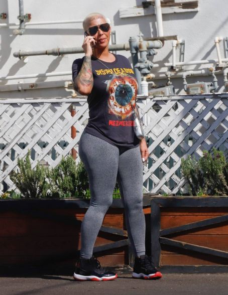 Amber Rose – With Alexander AE Edwards out for lunch in Los Angeles