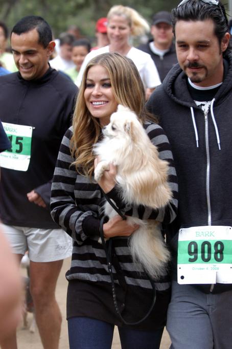 Carmen Electra 1 Annual Freshpet Bark For The Cure 5 Kilometer Fun 