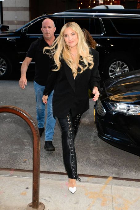 Kate Hudson – Arriving to ‘Watch What Happens Live With Andy Cohen’ in New York